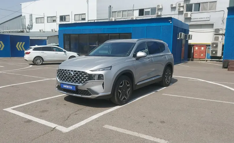 Hyundai Santa Fe 2023 года за 17 500 000 тг. в Алматы
