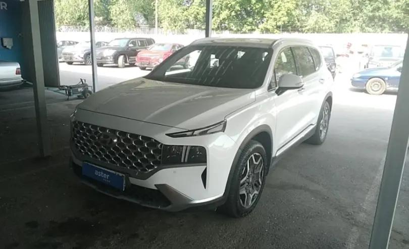 Hyundai Santa Fe 2022 года за 16 000 000 тг. в Алматы