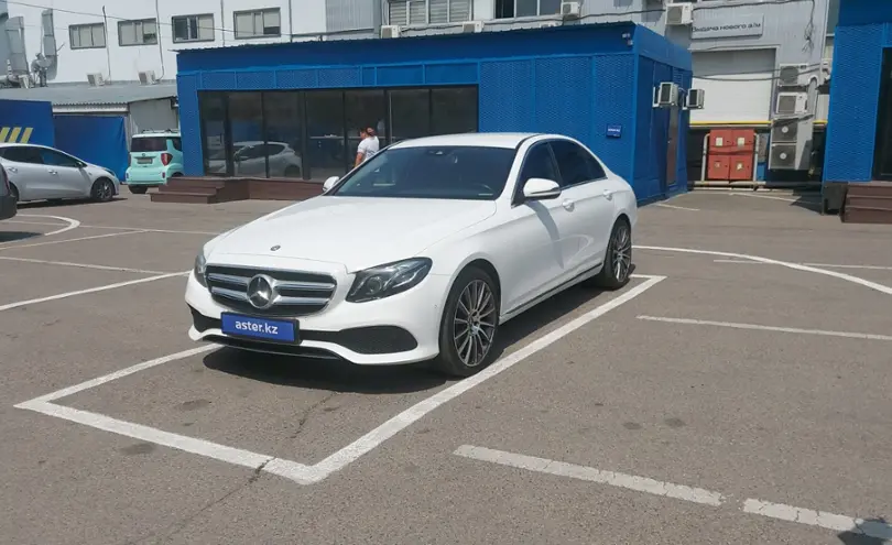 Mercedes-Benz E-Класс 2016 года за 17 000 000 тг. в Алматы