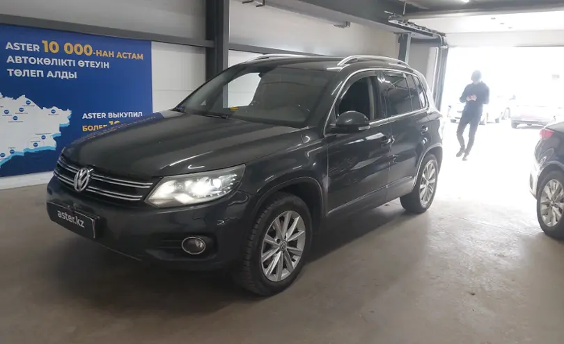 Volkswagen Tiguan 2014 года за 7 500 000 тг. в Астана