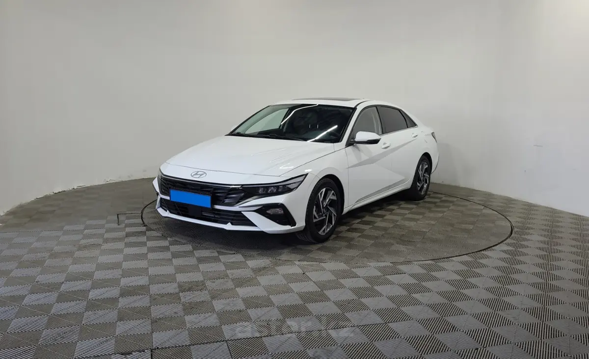 2024 Hyundai Elantra