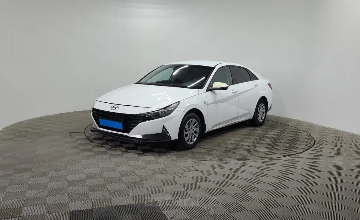 2022 Hyundai Elantra