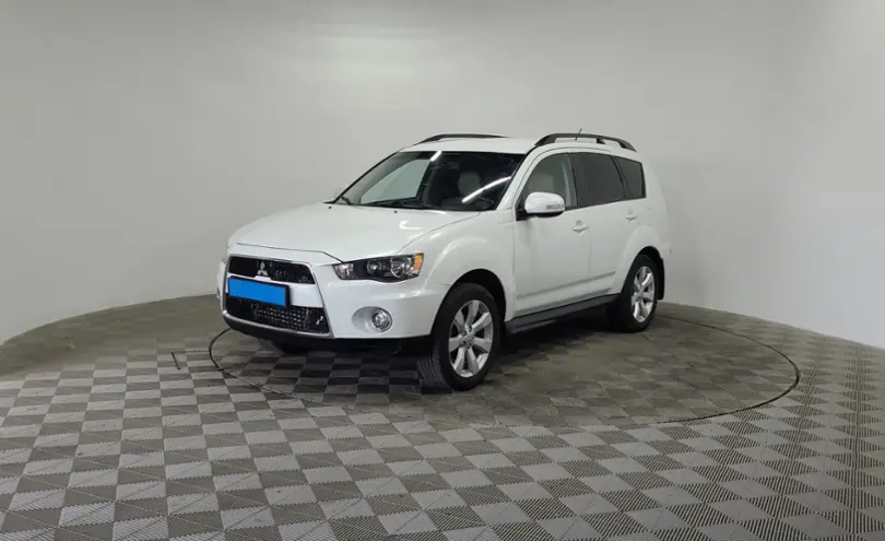 Mitsubishi Outlander 2012 года за 6 800 000 тг. в Алматы