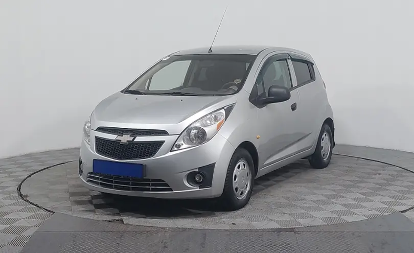 Chevrolet Spark 2013 года за 3 690 000 тг. в Астана