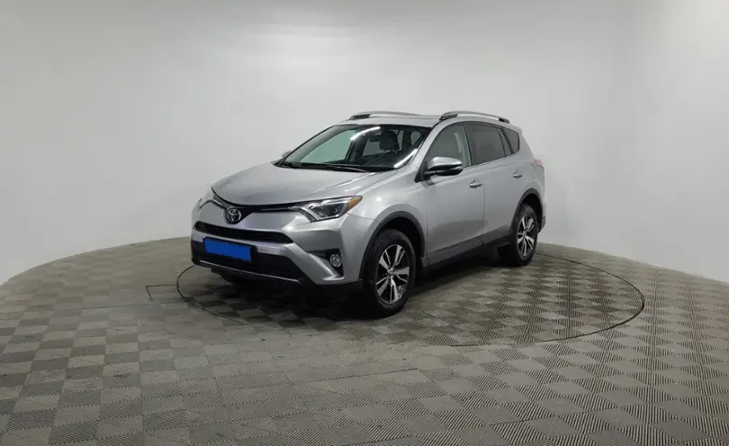 Toyota RAV4 2017 года за 10 920 000 тг. в Алматы