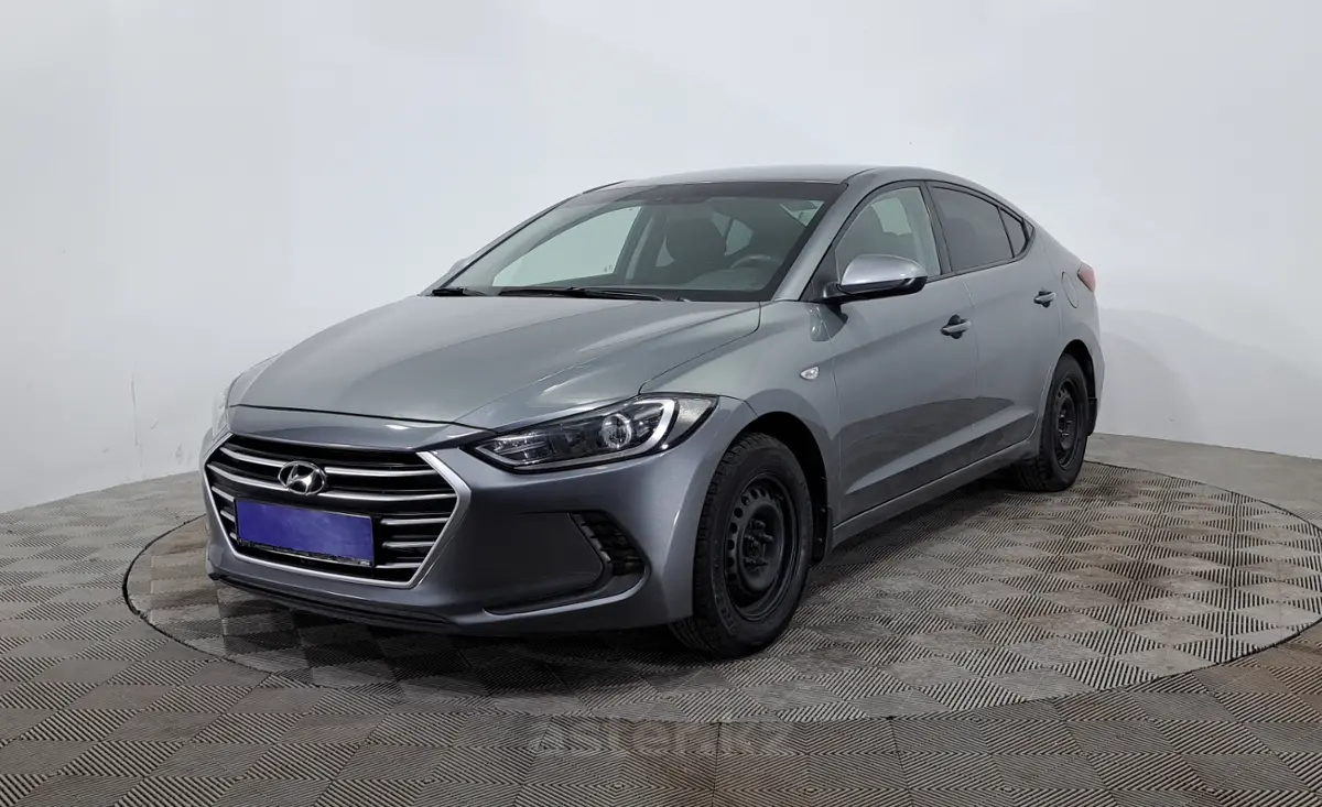 2018 Hyundai Elantra