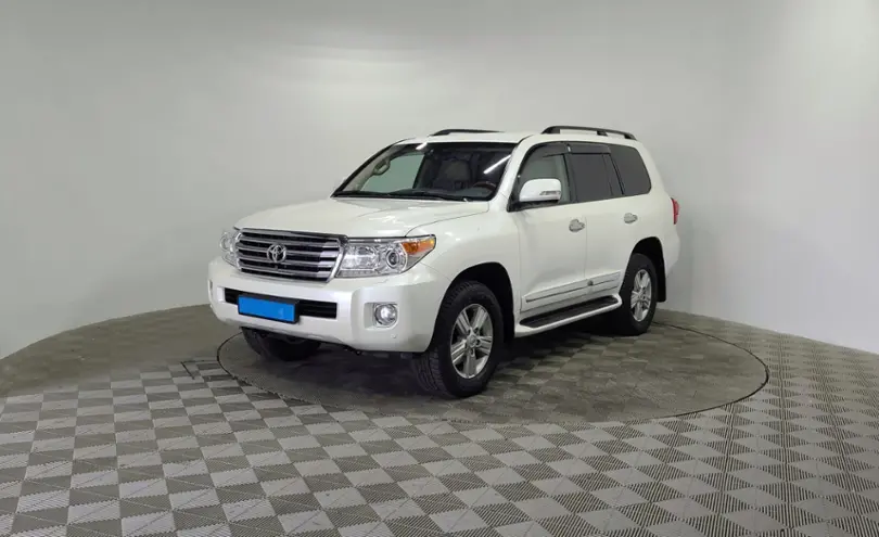 Toyota Land Cruiser 2013 года за 23 800 000 тг. в Алматы