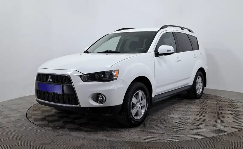 Mitsubishi Outlander 2011 года за 6 250 000 тг. в Астана