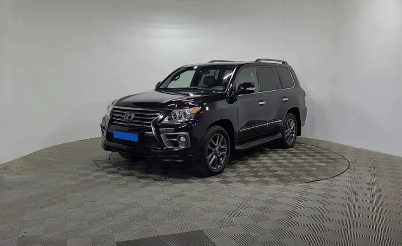 Lexus LX 2015 года за 25 990 000 тг. в Алматы