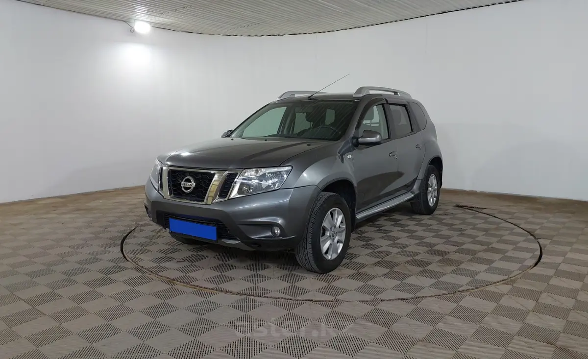 2020 Nissan Terrano