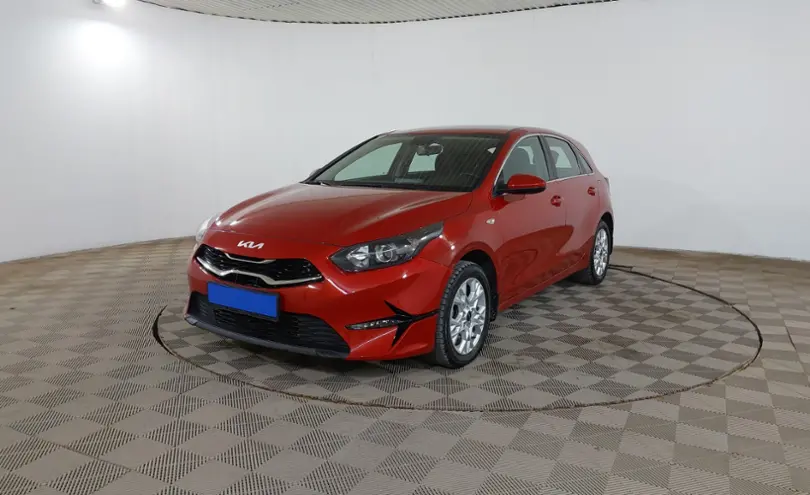 Kia Ceed 2022 года за 9 590 000 тг. в Шымкент