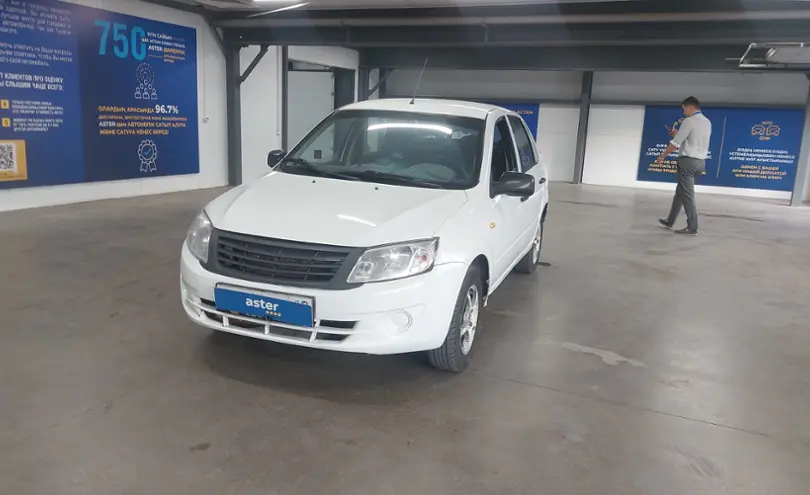 LADA (ВАЗ) Granta 2013 года за 1 260 000 тг. в Астана