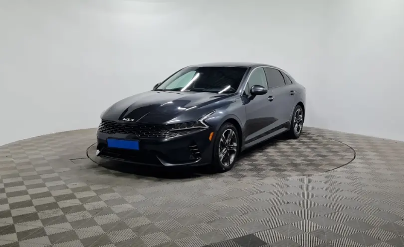 Kia K5 2022 года за 11 350 000 тг. в Алматы
