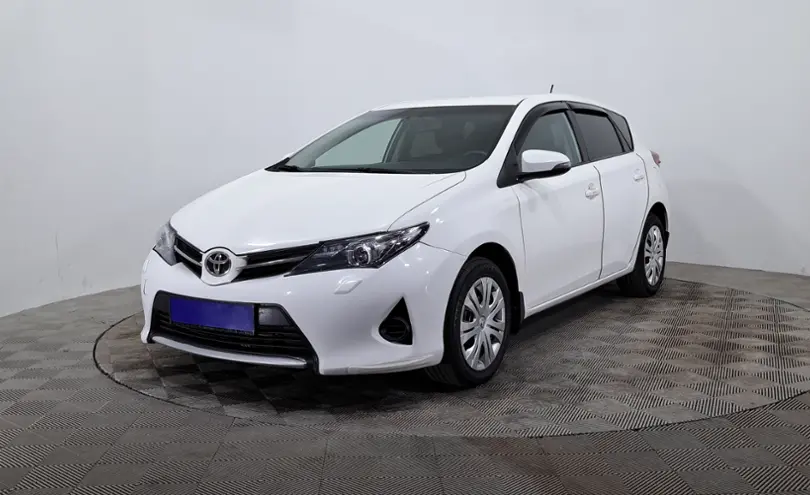 Toyota Auris 2013 года за 5 490 000 тг. в Астана