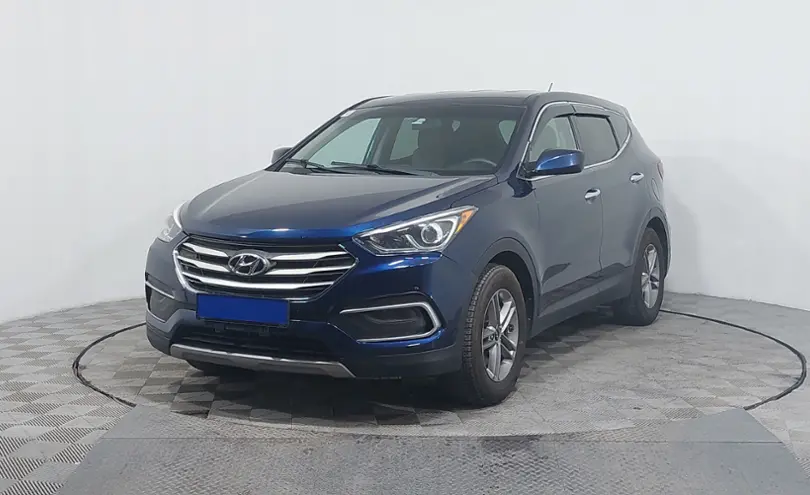 Hyundai Santa Fe 2017 года за 9 000 000 тг. в Астана