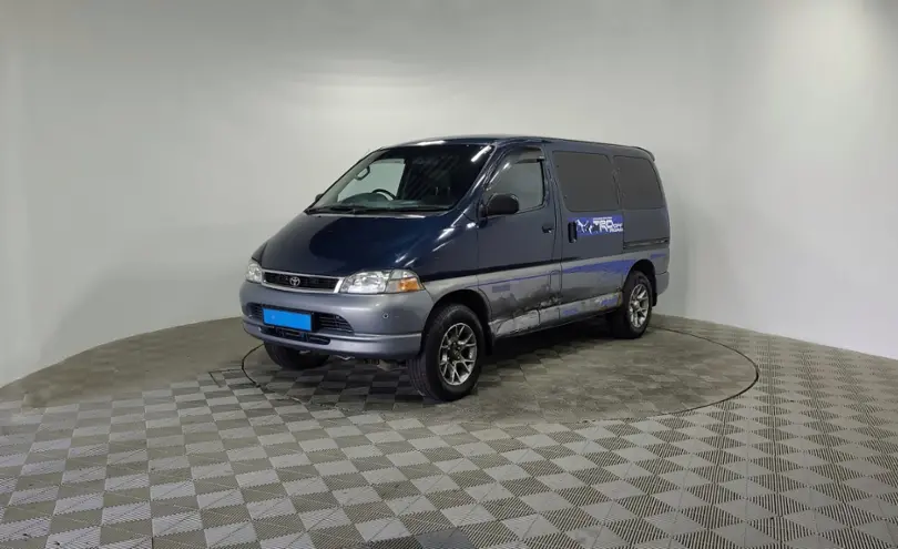 Toyota Granvia 1995 года за 3 190 000 тг. в Алматы