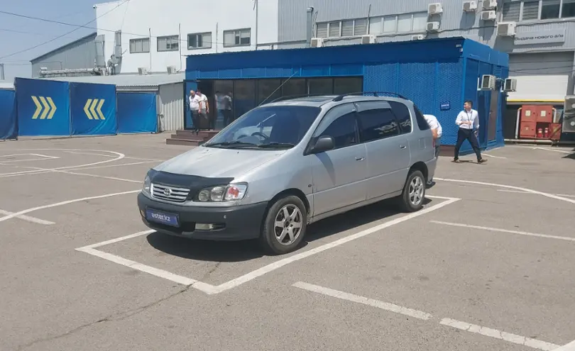Toyota Ipsum 1997 года за 2 590 000 тг. в Алматы