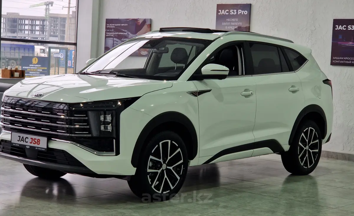 2025 JAC JS8