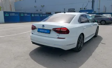 Volkswagen Passat 2017 года за 10 000 000 тг. в Шымкент фото 3