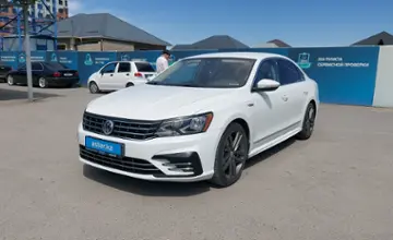 Volkswagen Passat 2017 года за 10 000 000 тг. в Шымкент фото 1