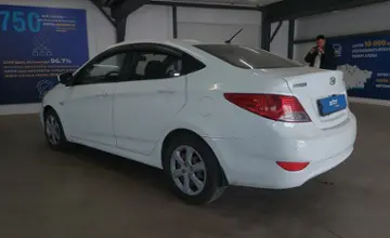Hyundai Solaris 2013 года за 5 000 000 тг. в Астана фото 4