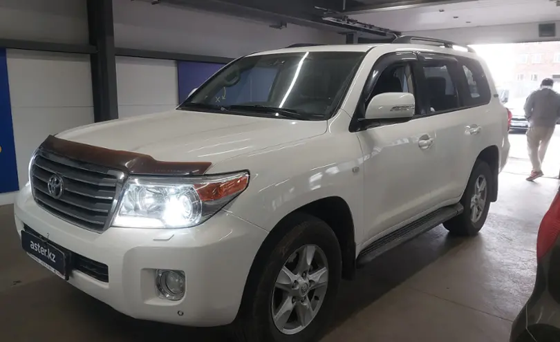 Toyota Land Cruiser 2011 года за 20 000 000 тг. в Астана