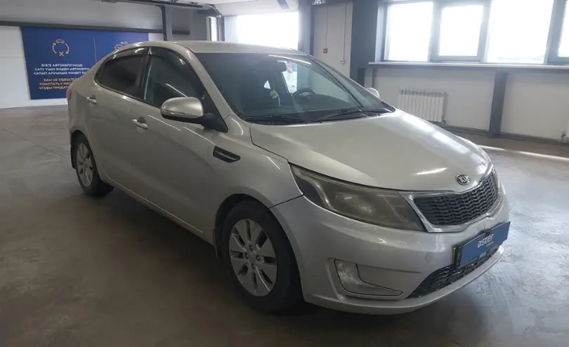 Kia Rio 2014 года за 5 000 000 тг. в Астана фото 2