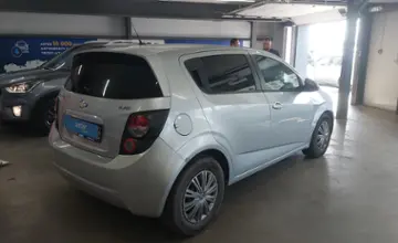 Chevrolet Aveo 2014 года за 2 500 000 тг. в Астана фото 3