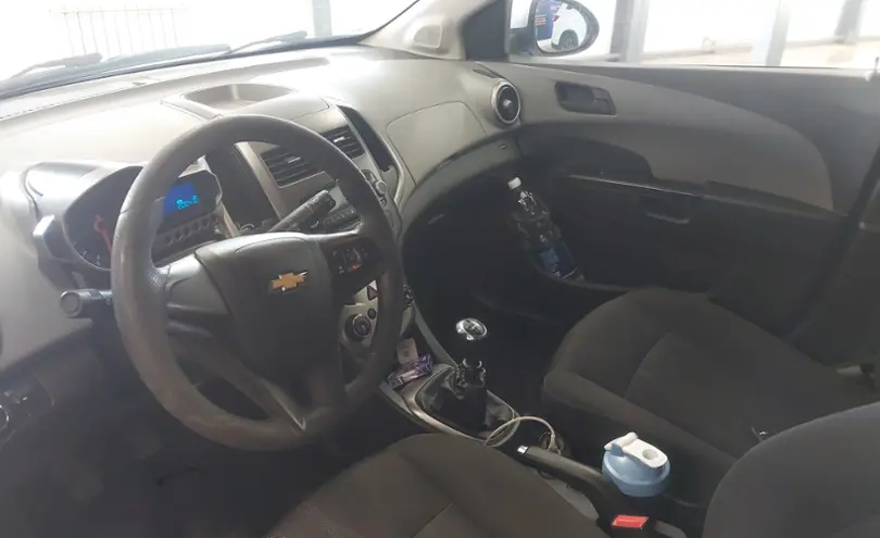 Chevrolet Aveo 2014 года за 2 500 000 тг. в Астана фото 5