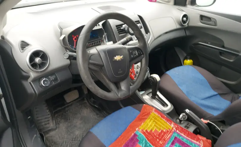 Chevrolet Aveo 2014 года за 3 300 000 тг. в Шымкент фото 5