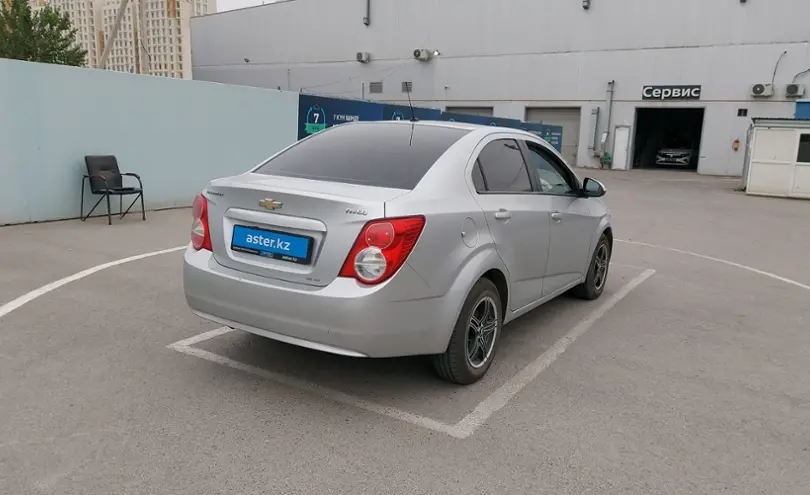 Chevrolet Aveo 2014 года за 3 300 000 тг. в Шымкент фото 3