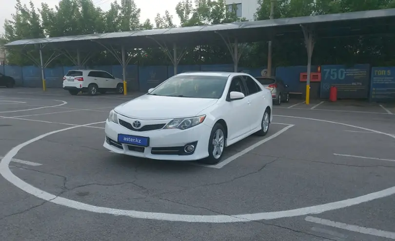 Toyota Camry 2013 года за 7 500 000 тг. в Алматы