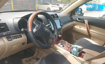 Toyota Highlander 2013 года за 12 500 000 тг. в Алматы фото 5