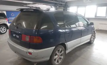 Toyota Ipsum 1997 года за 2 500 000 тг. в Астана фото 3