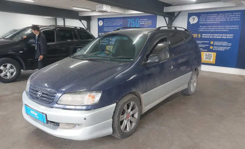 Toyota Ipsum 1997 года за 2 500 000 тг. в Астана
