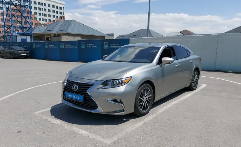 Lexus ES 2015 года за 17 000 000 тг. в Шымкент