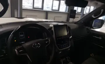 Toyota Land Cruiser 2015 года за 25 000 000 тг. в Астана фото 5