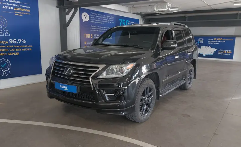 Lexus LX 2014 года за 30 000 000 тг. в Астана