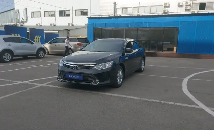 Toyota Camry 2017 года за 11 000 000 тг. в Алматы