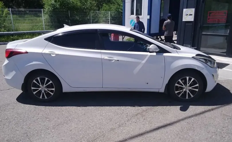 Hyundai Elantra 2014 года за 5 500 000 тг. в Усть-Каменогорск фото 4
