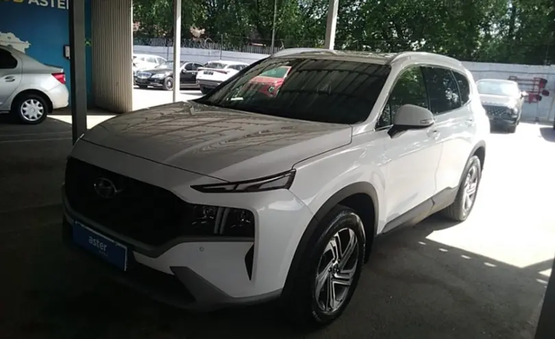Hyundai Santa Fe 2023 года за 18 000 000 тг. в Алматы