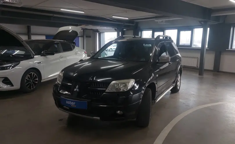 Mitsubishi Outlander 2004 года за 3 500 000 тг. в Астана