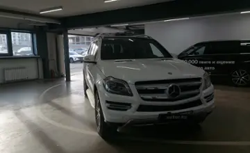 Mercedes-Benz GL-Класс 2015 года за 17 500 000 тг. в Астана фото 2