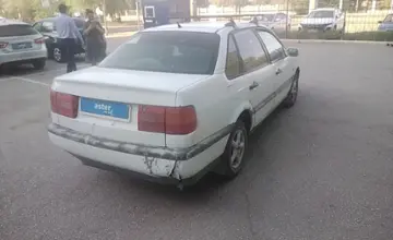 Volkswagen Passat 1995 года за 600 000 тг. в Актобе