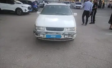 Volkswagen Passat 1995 года за 600 000 тг. в Актобе фото 2