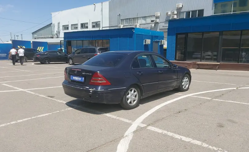 Mercedes-Benz C-Класс 2000 года за 2 300 000 тг. в Алматы фото 3