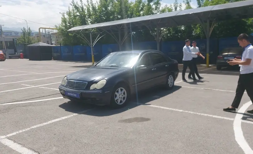 Mercedes-Benz C-Класс 2000 года за 2 300 000 тг. в Алматы