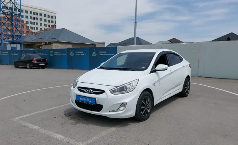 Hyundai Solaris 2013 года за 4 500 000 тг. в Шымкент