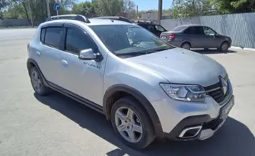 Renault Sandero 2021 года за 7 000 000 тг. в Уральск фото 3