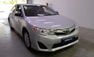 Toyota Camry 2015 года за 7 800 000 тг. в Павлодар фото 3